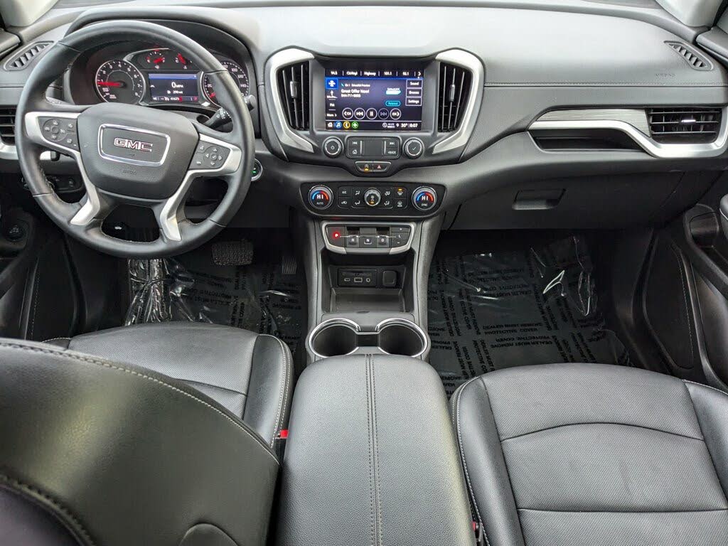 2024 GMC Terrain SLT AWD